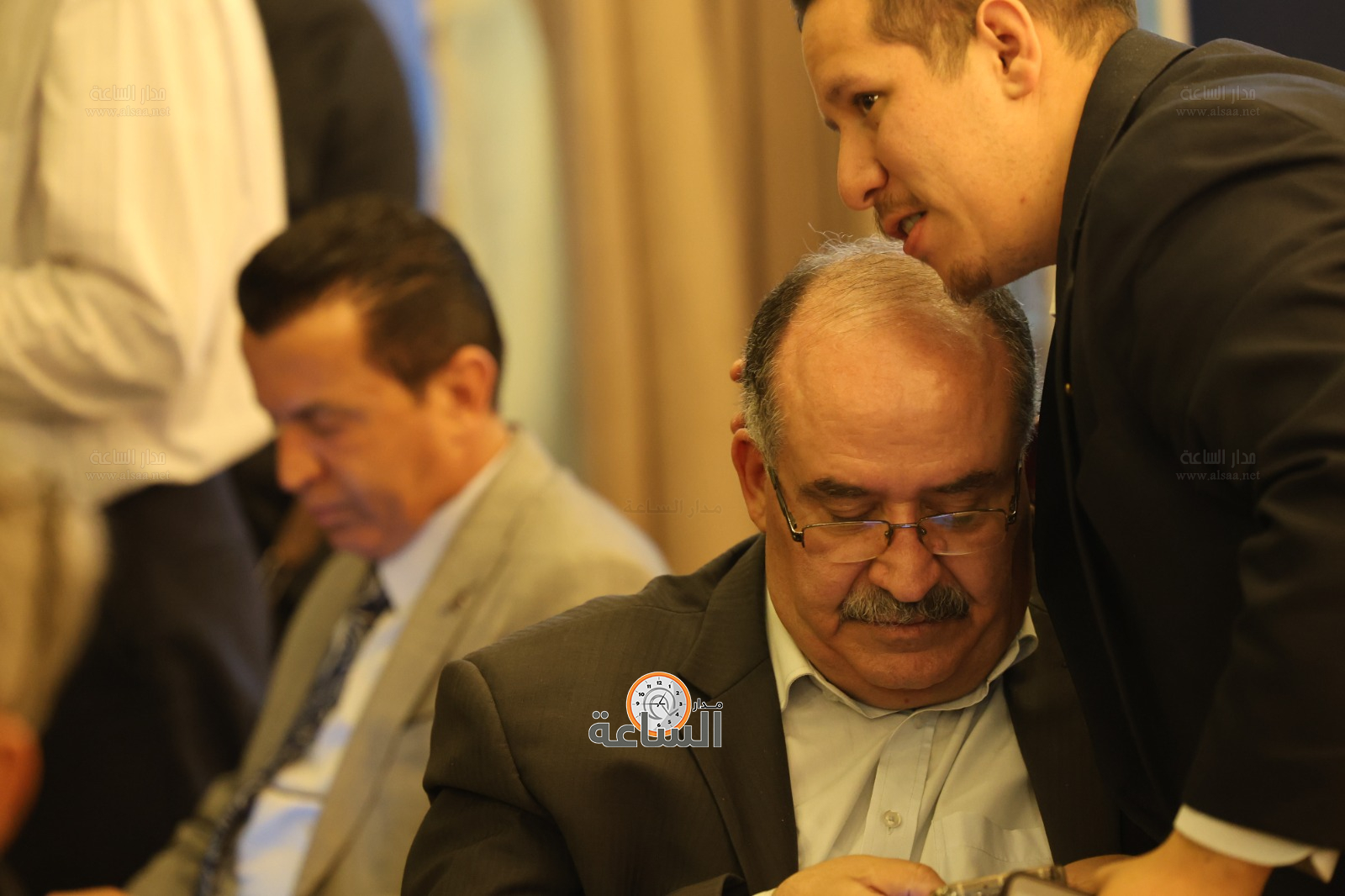 Madar Al-Saa Images 0.44094873919929267