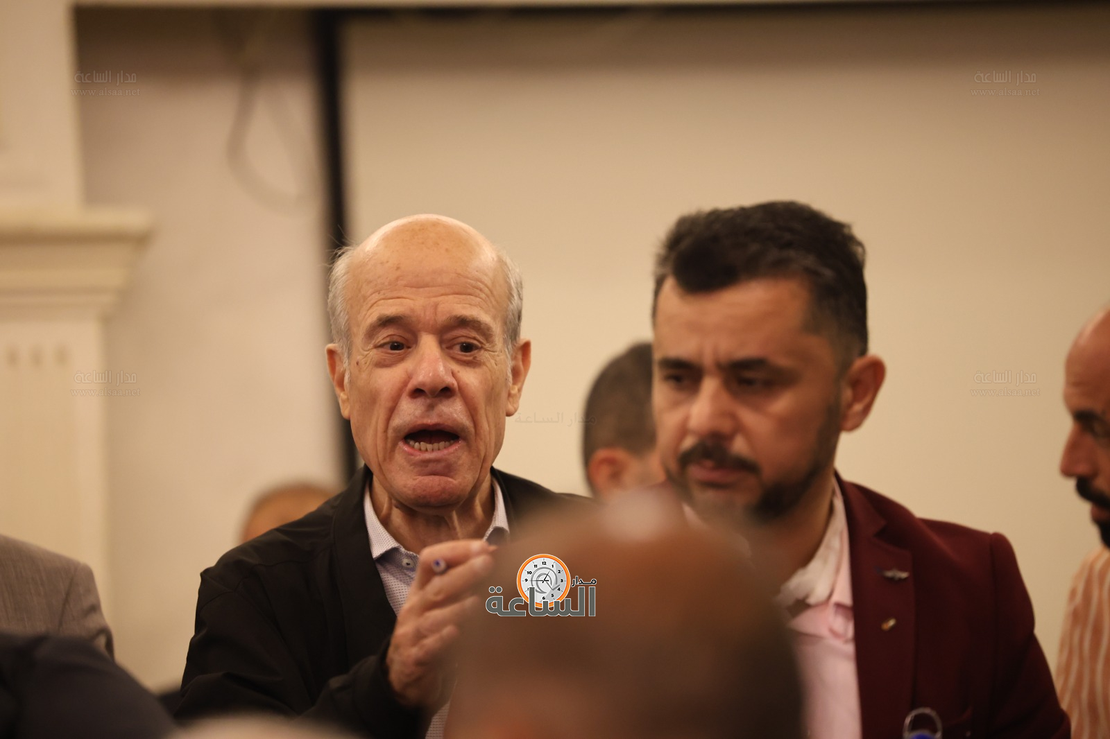 Madar Al-Saa Images 0.7716152065430513