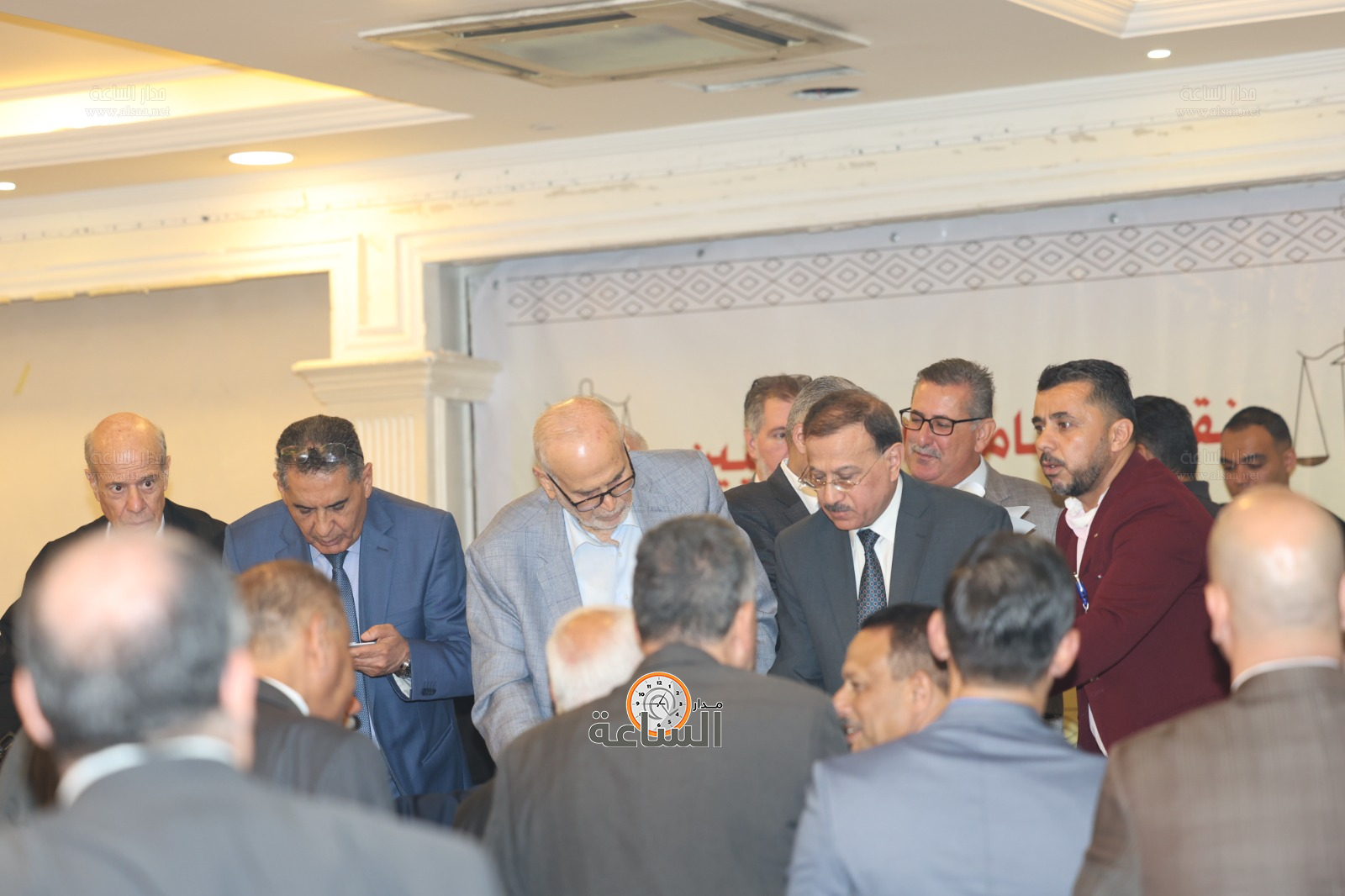 Madar Al-Saa Images 0.1223633872079285