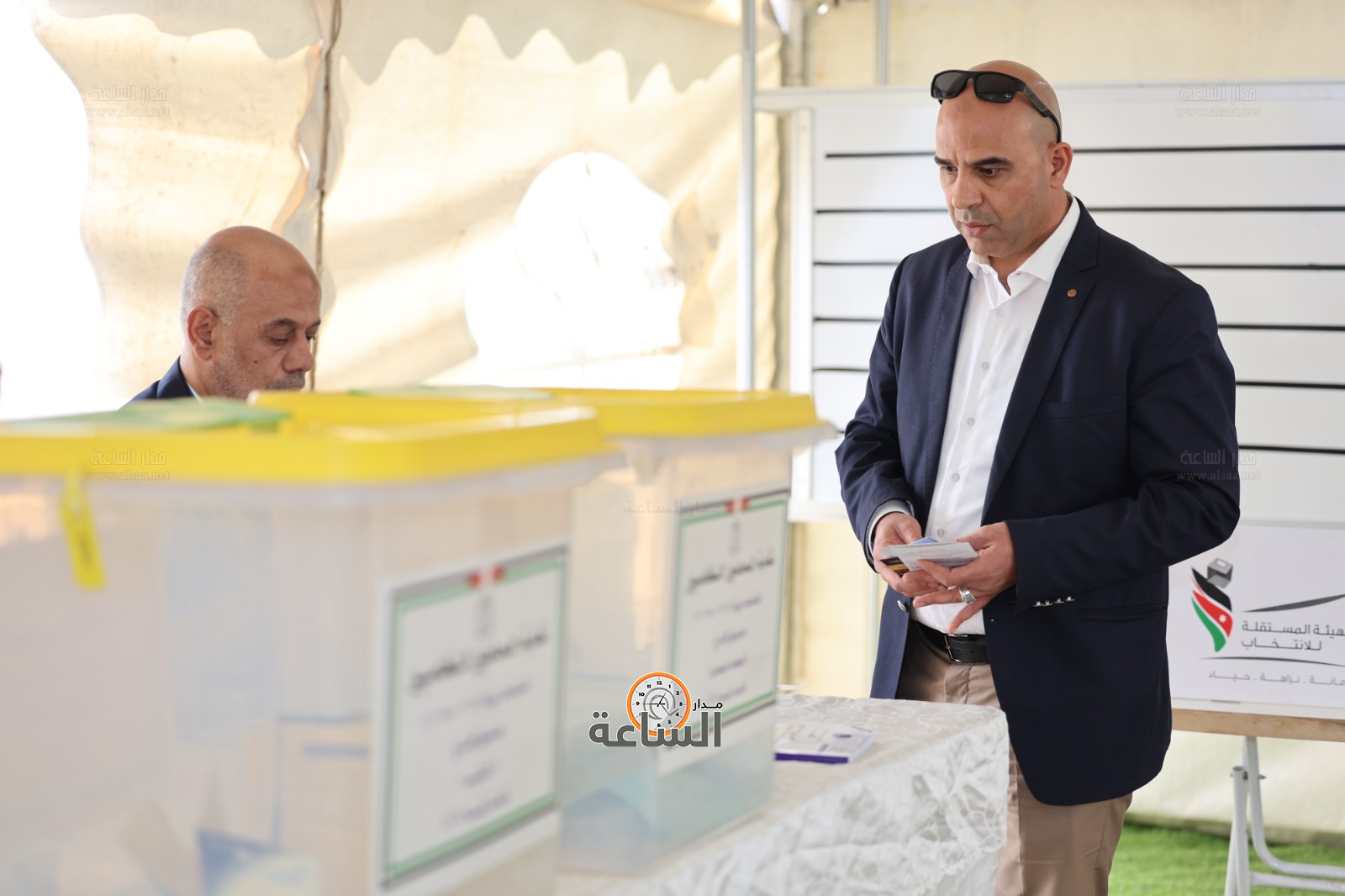 Madar Al-Saa Images 0.20399462735009144