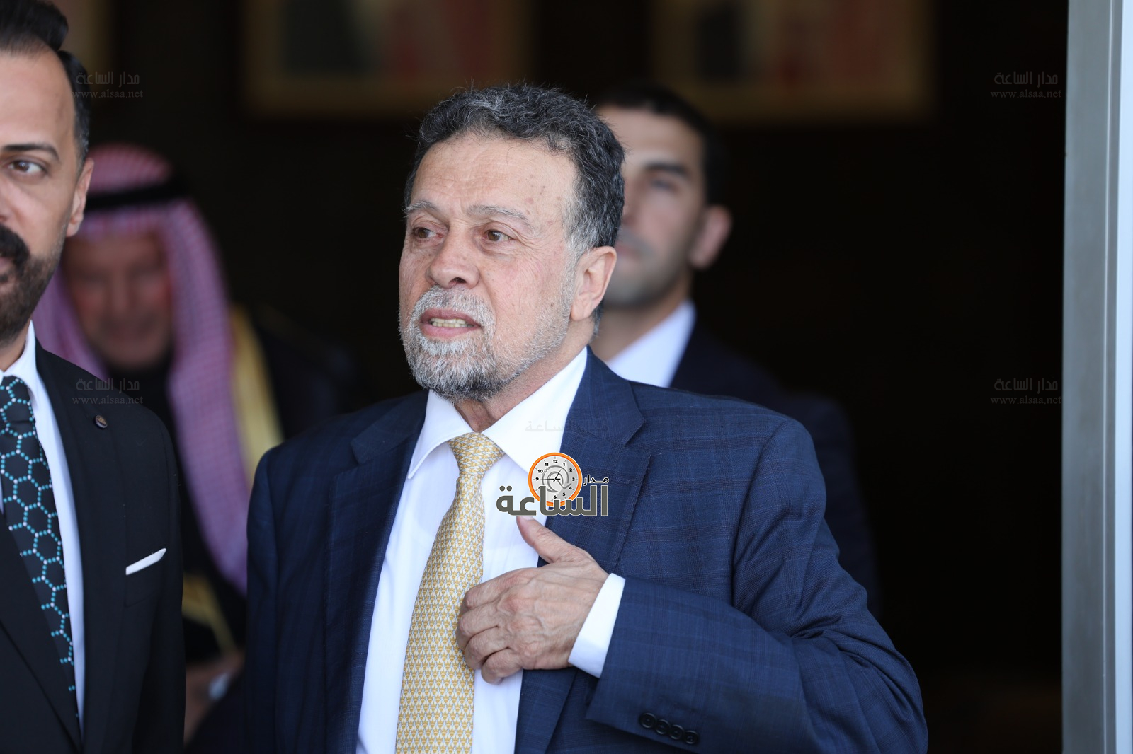 Madar Al-Saa Images 0.0326994652482373