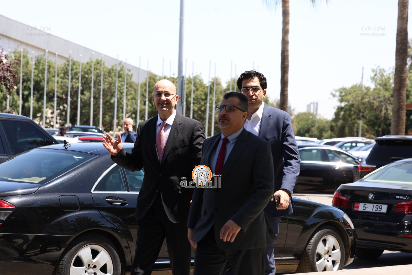 Madar Al-Saa Images 0.02495459266311273