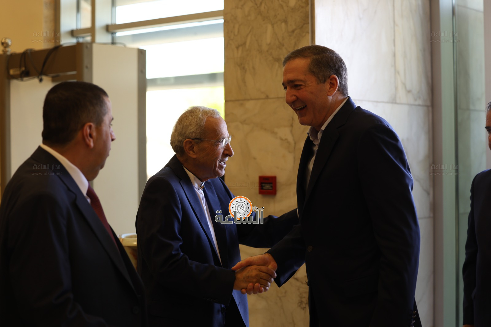 Madar Al-Saa Images 0.11472269030374282