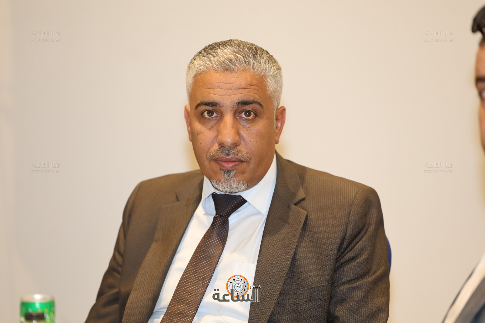 Madar Al-Saa Images 0.6188272451779273