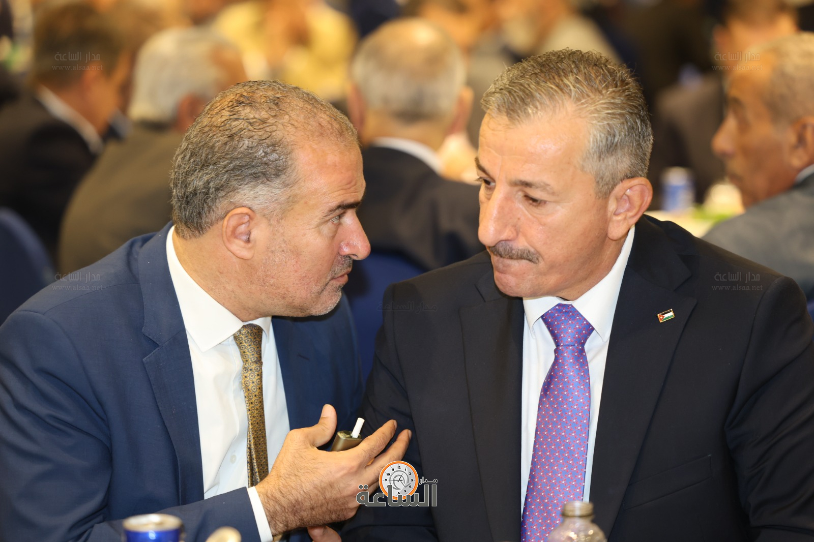 Madar Al-Saa Images 0.4471869457393699