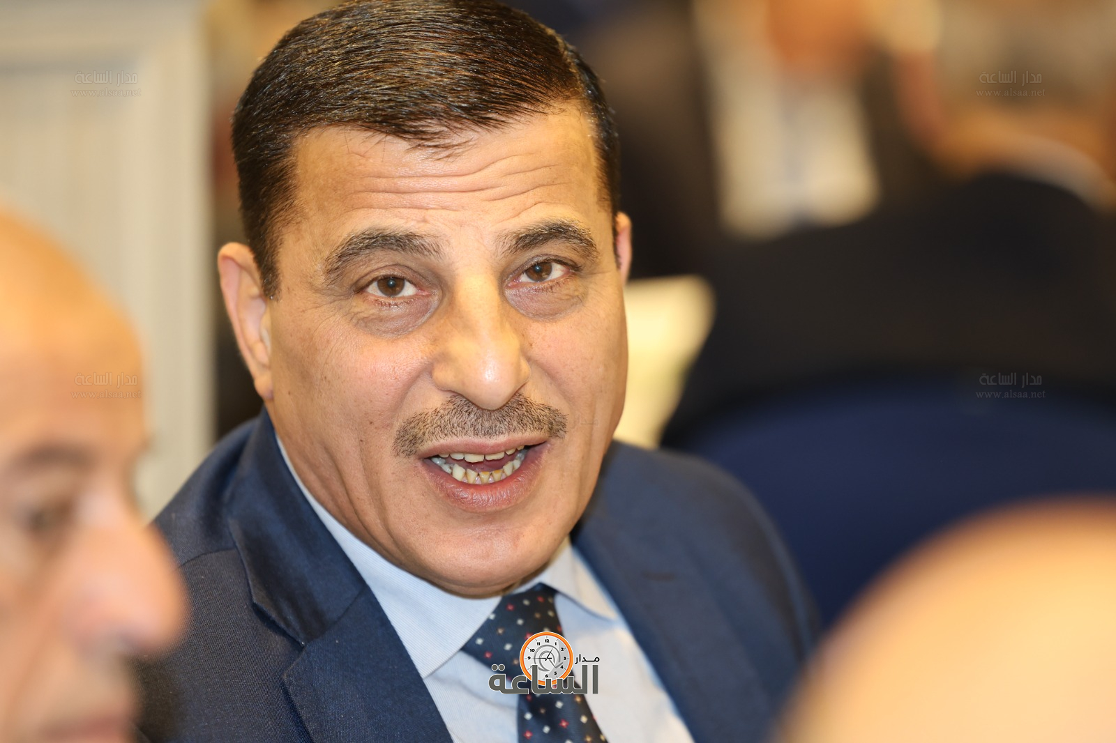 Madar Al-Saa Images 0.4509692664487964