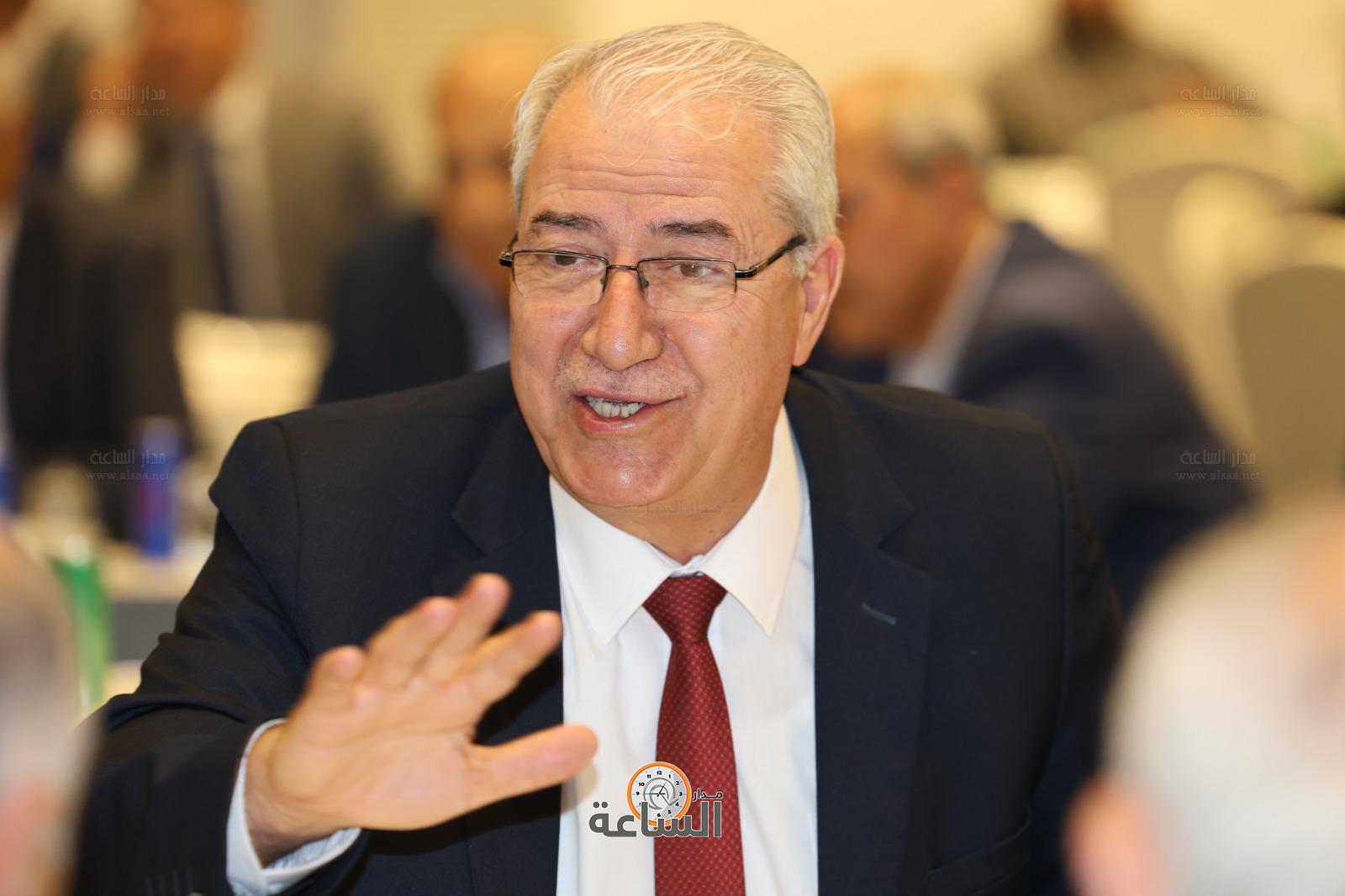 Madar Al-Saa Images 0.3037084859821211