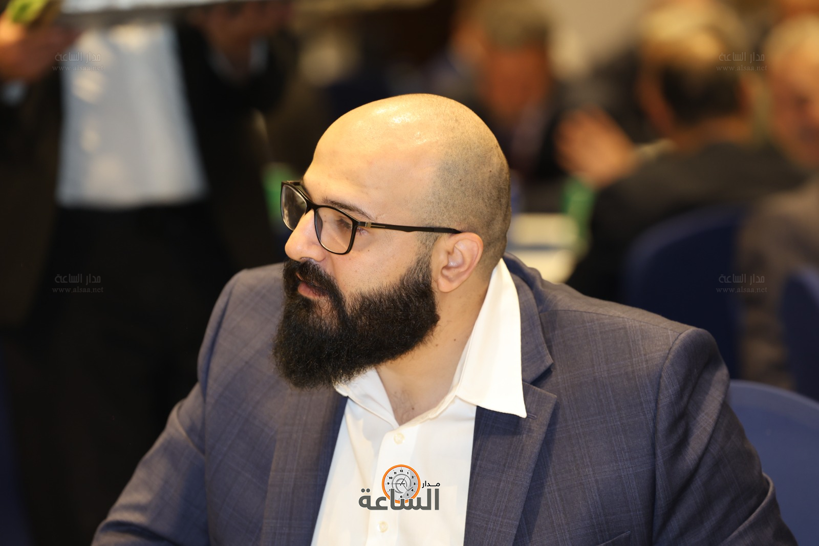 Madar Al-Saa Images 0.4956141332831576