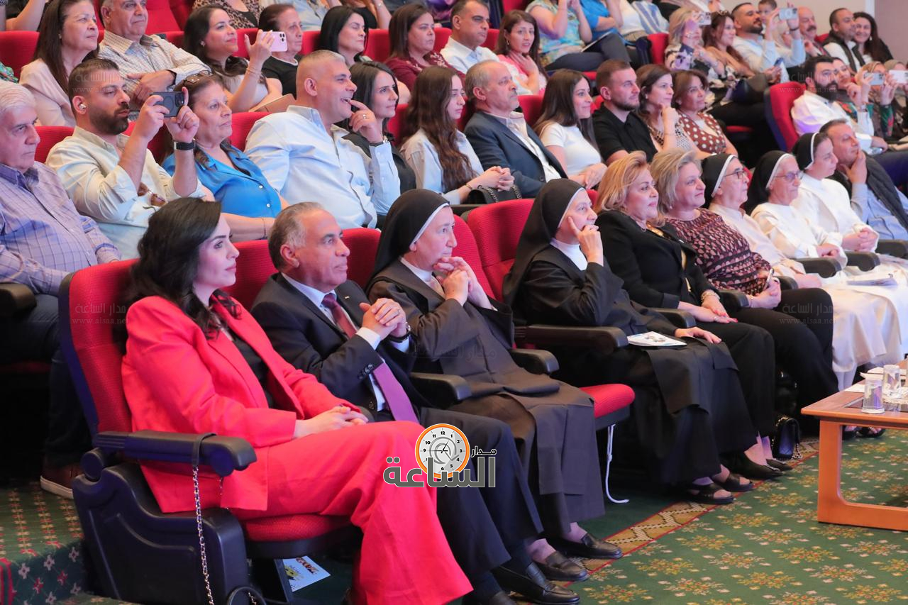 Madar Al-Saa Images 0.45777962400698735