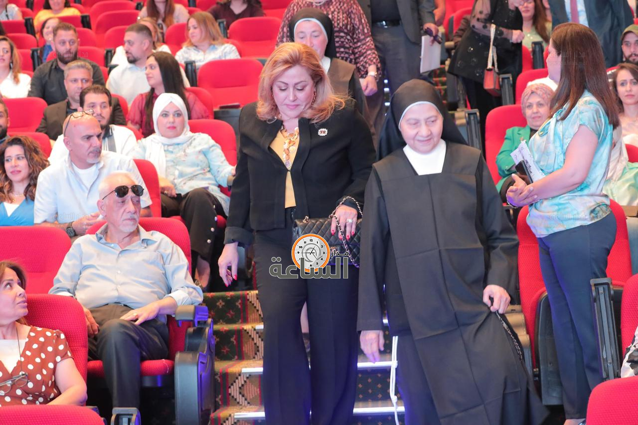 Madar Al-Saa Images 0.16748973541013223