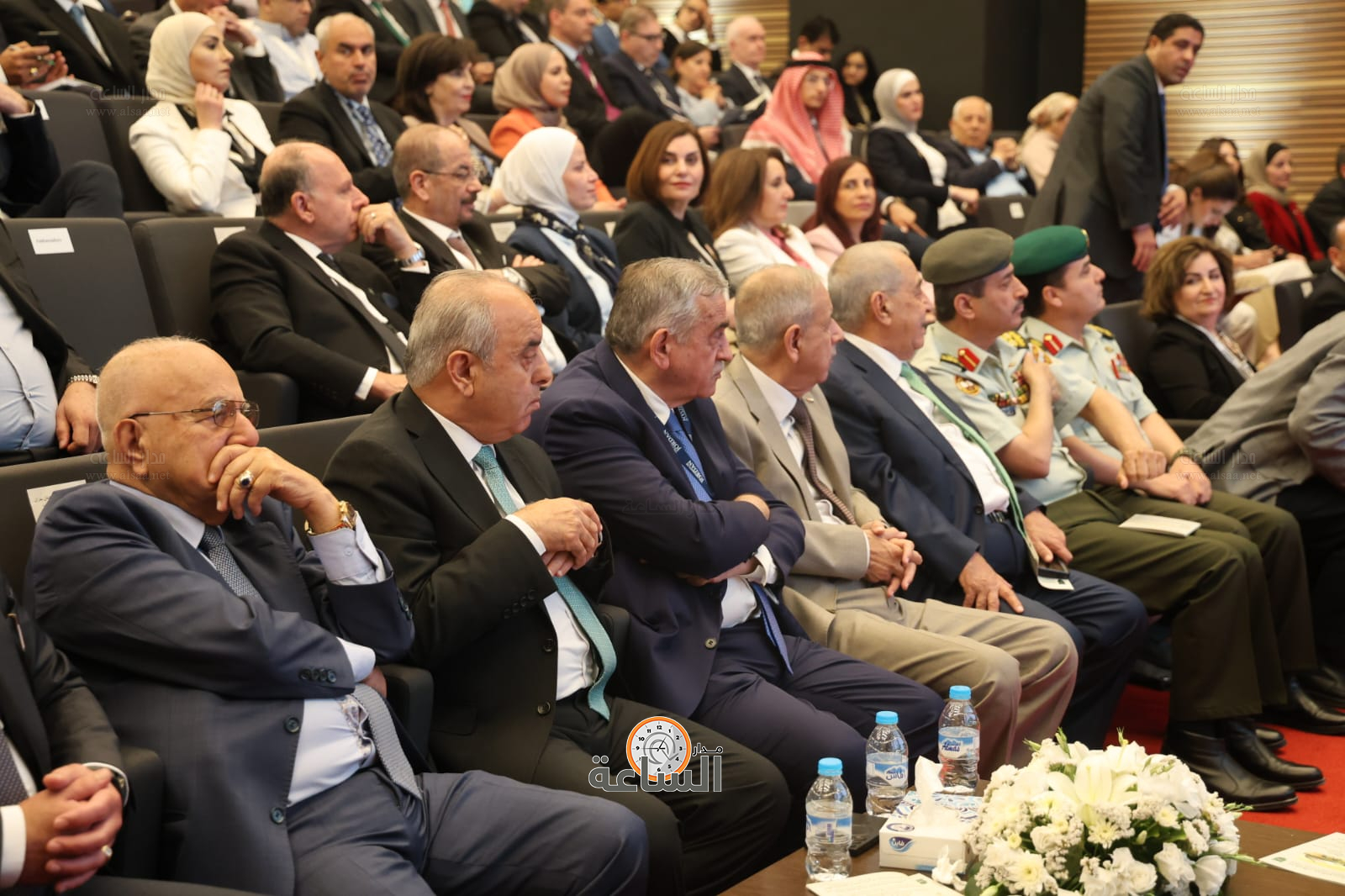 Madar Al-Saa Images 0.34854421784566325