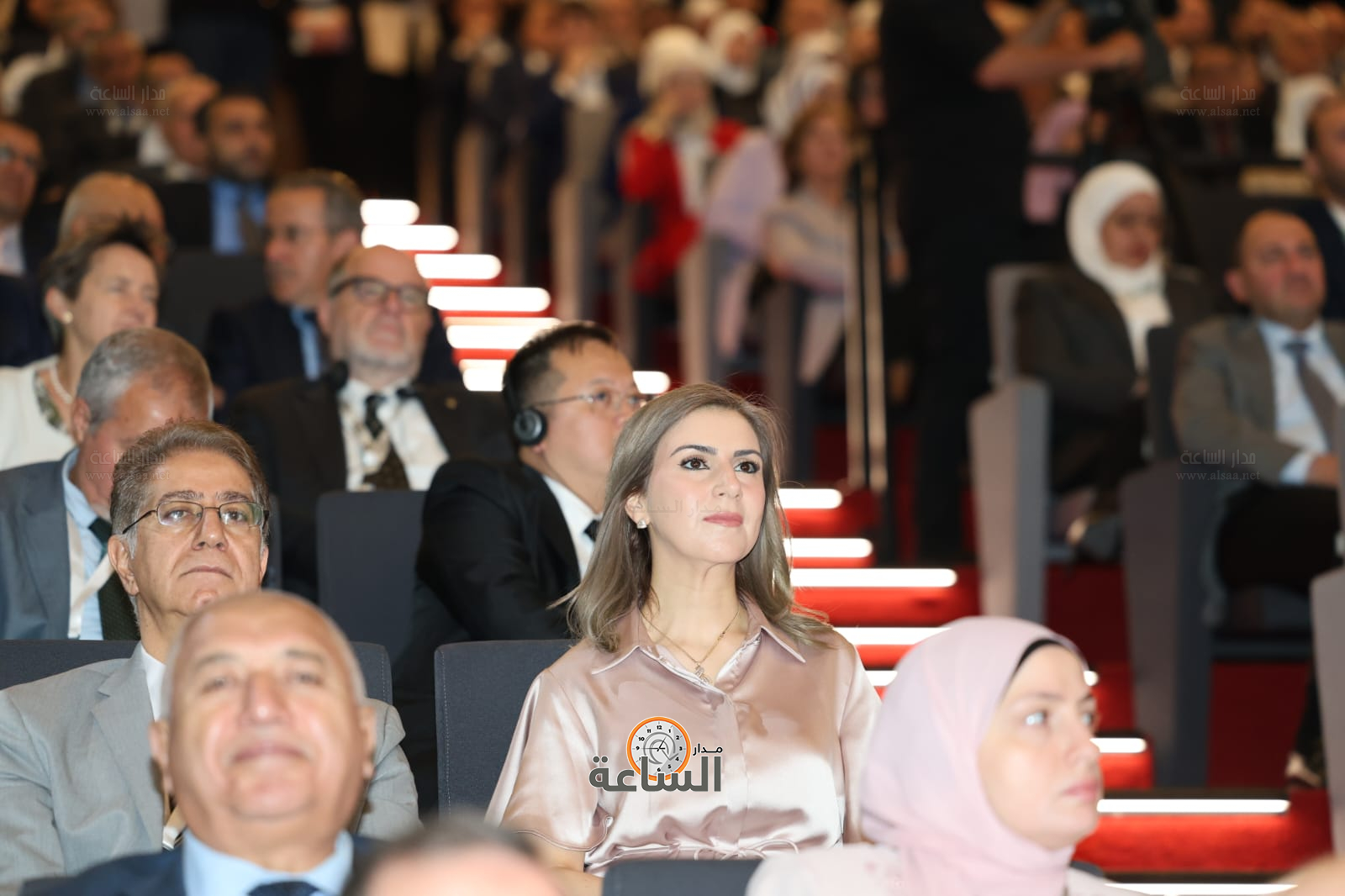 Madar Al-Saa Images 0.9199975349083316