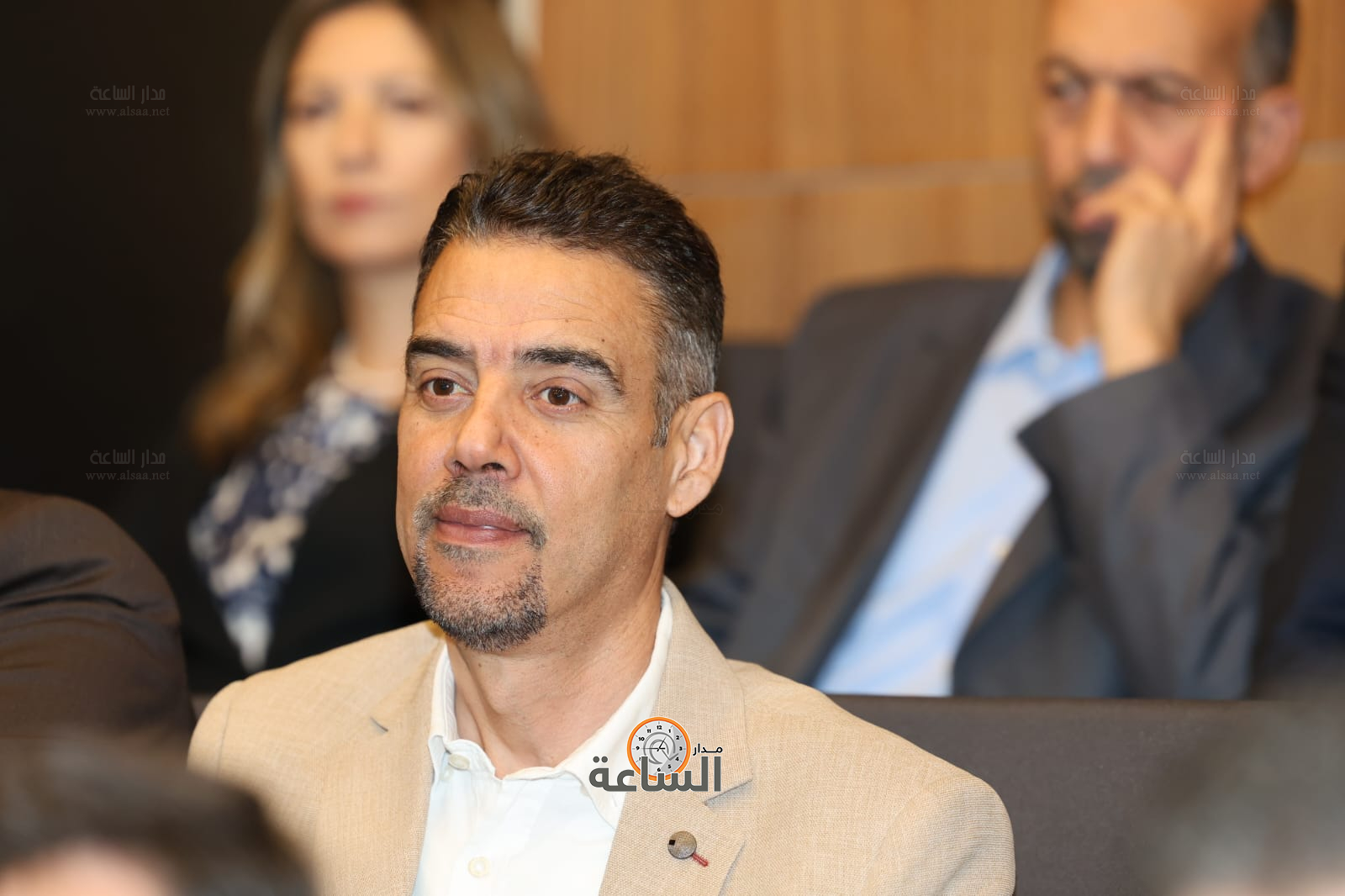 Madar Al-Saa Images 0.5208185785299966