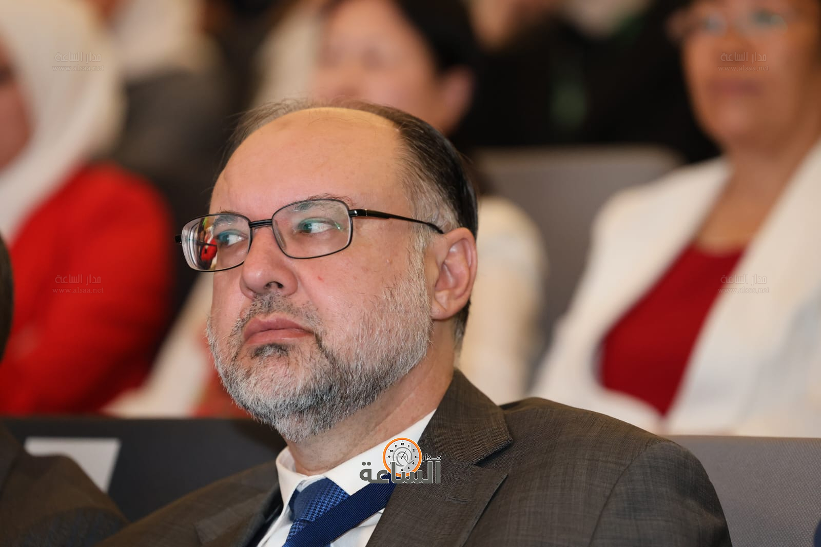 Madar Al-Saa Images 0.25865293535907885