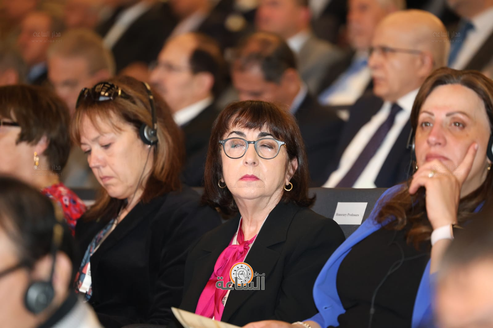 Madar Al-Saa Images 0.4339296579804548