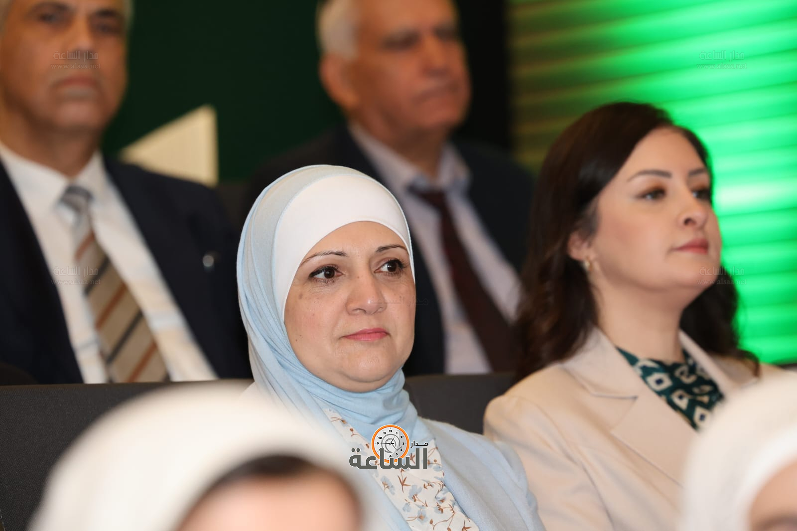 Madar Al-Saa Images 0.5163110119875776