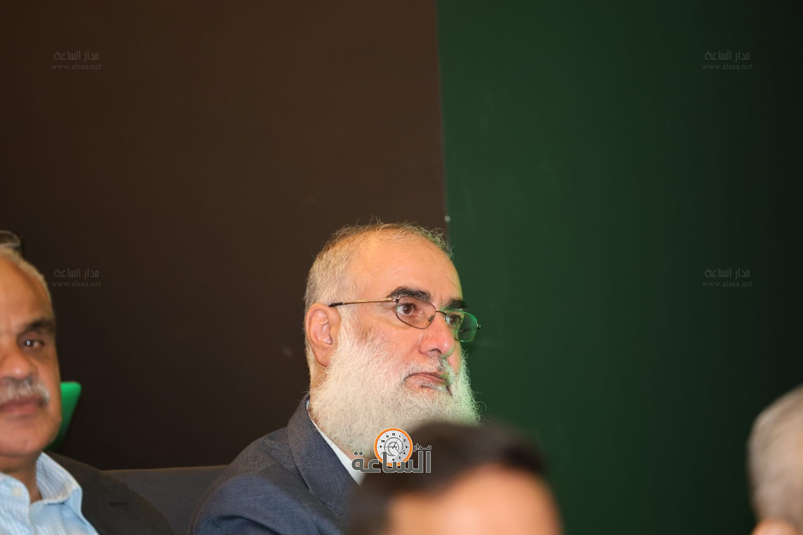 Madar Al-Saa Images 0.18346081832309746