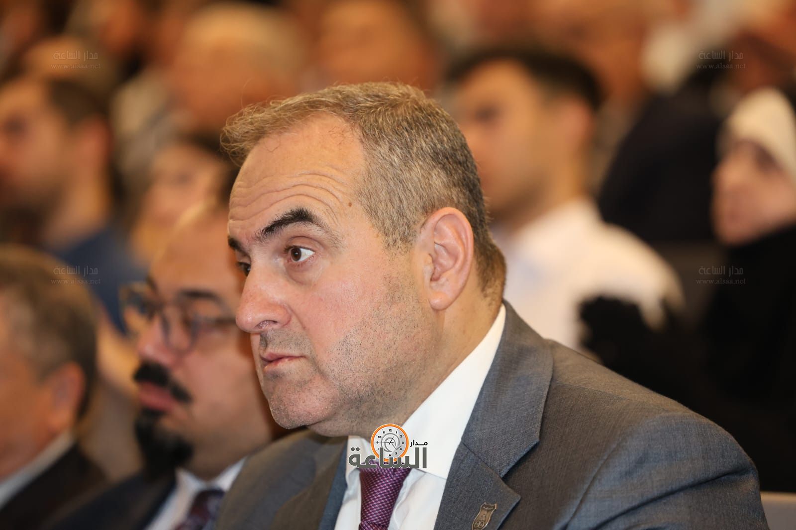 Madar Al-Saa Images 0.930602667606063