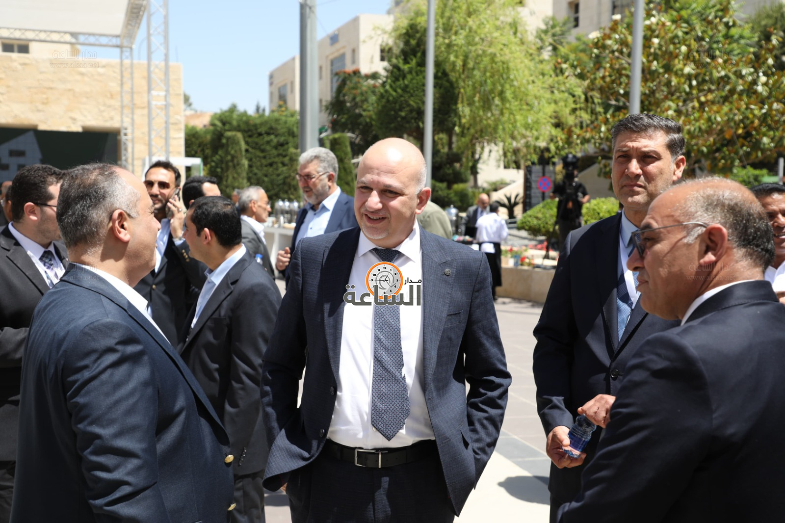 Madar Al-Saa Images 0.3177735457972467