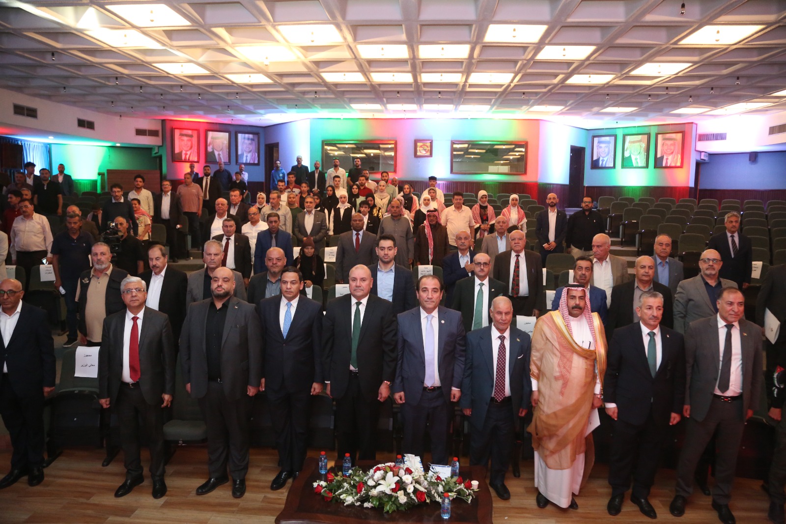 Madar Al-Saa Images 0.8545510921106264