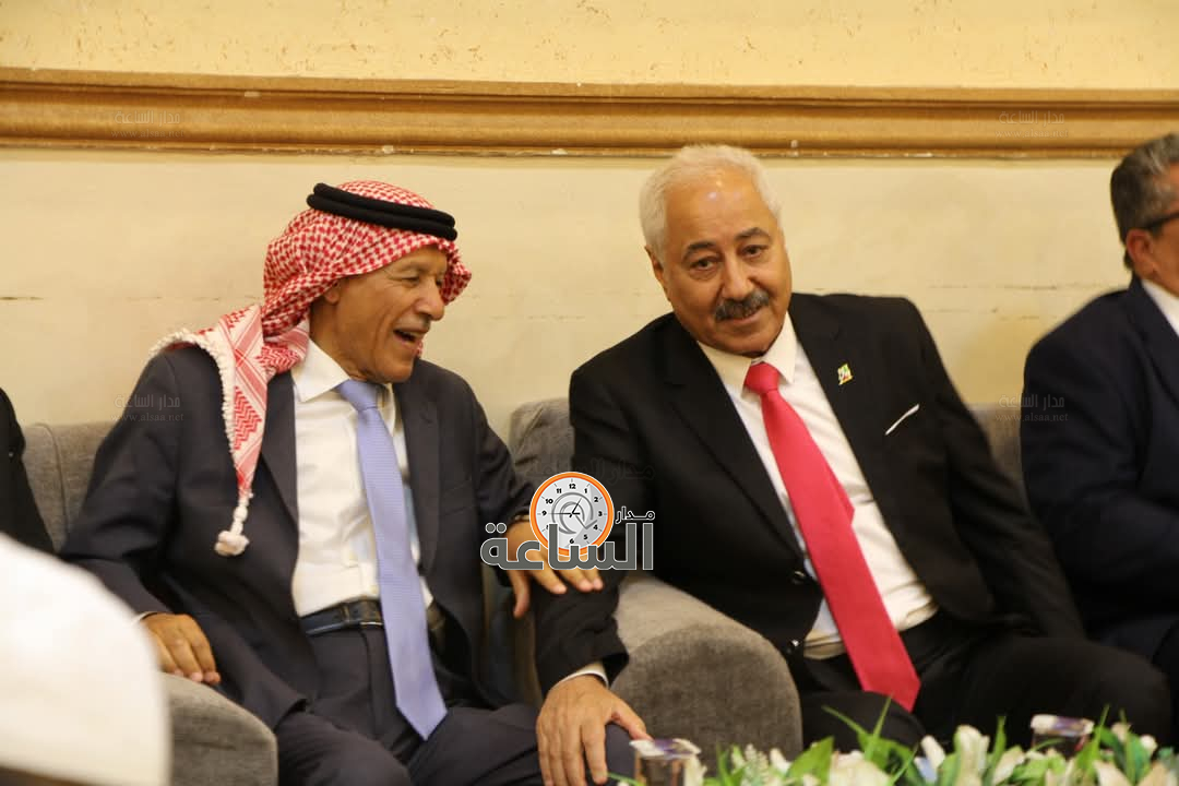 Madar Al-Saa Images 0.5752190671534119