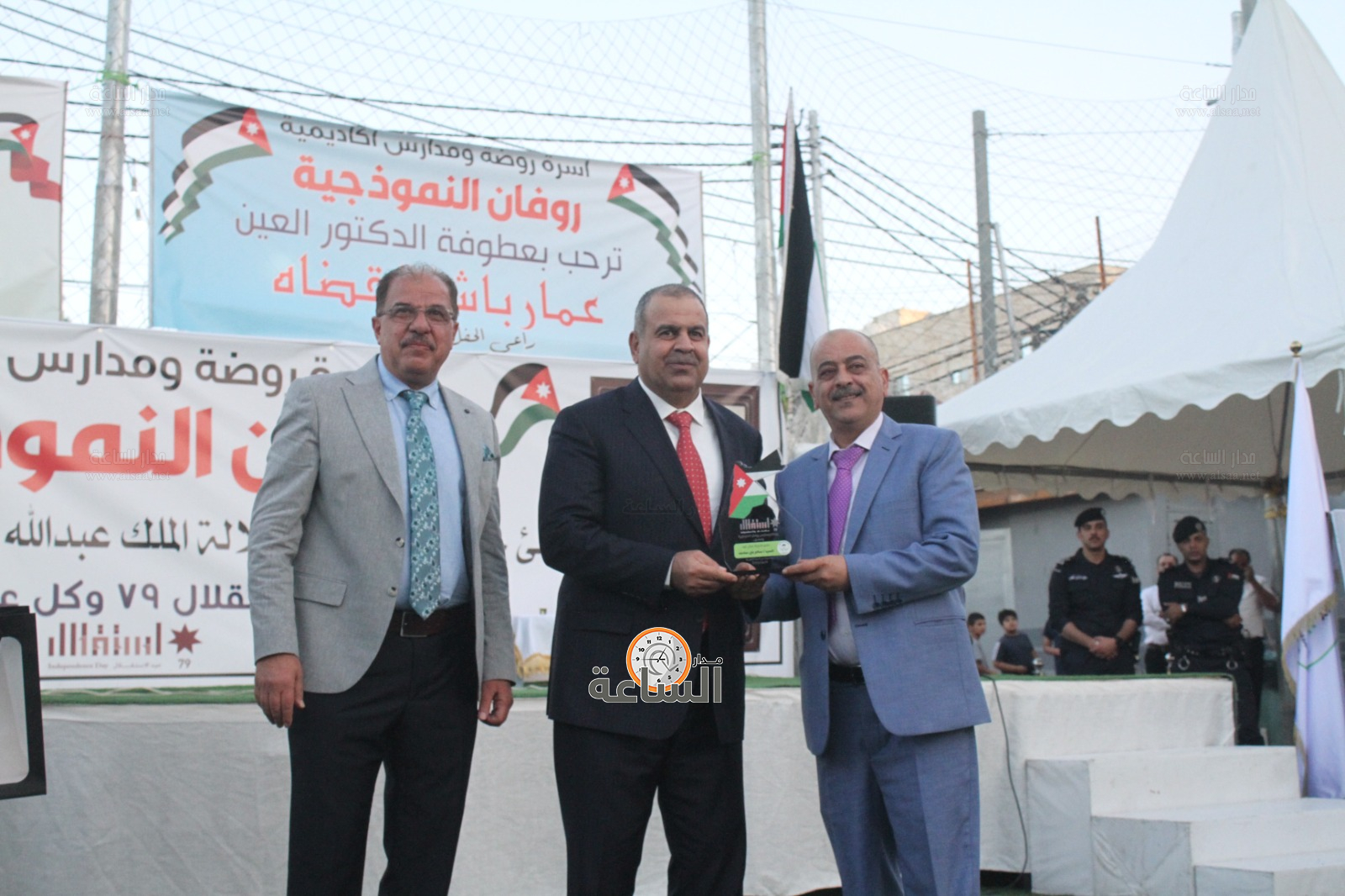 Madar Al-Saa Images 0.8366610502690618