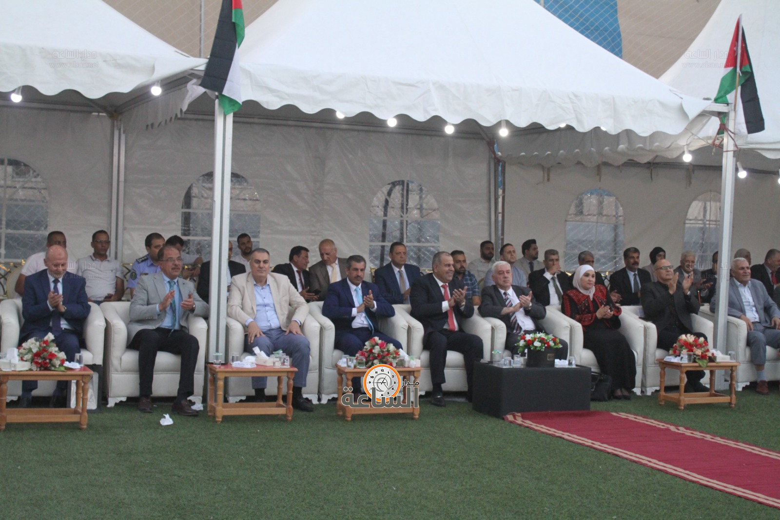 Madar Al-Saa Images 0.4947896650164674