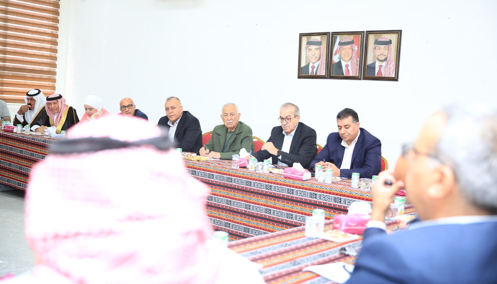 Madar Al-Saa Images 0.005786446095179643