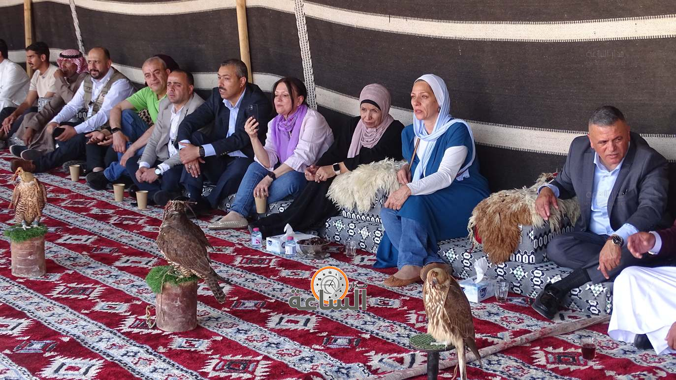 Madar Al-Saa Images 0.08543239129744373