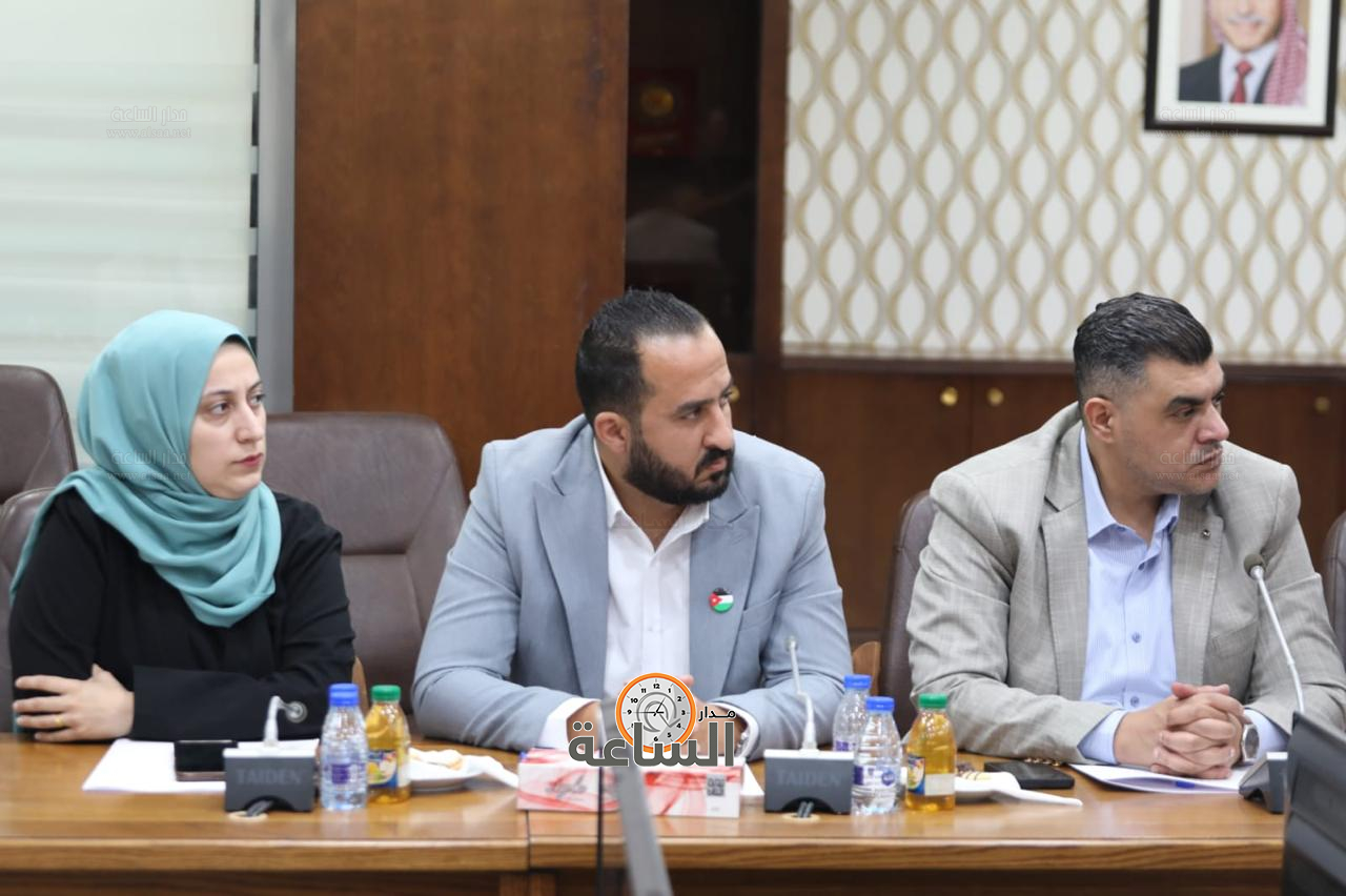 Madar Al-Saa Images 0.5772209382588106