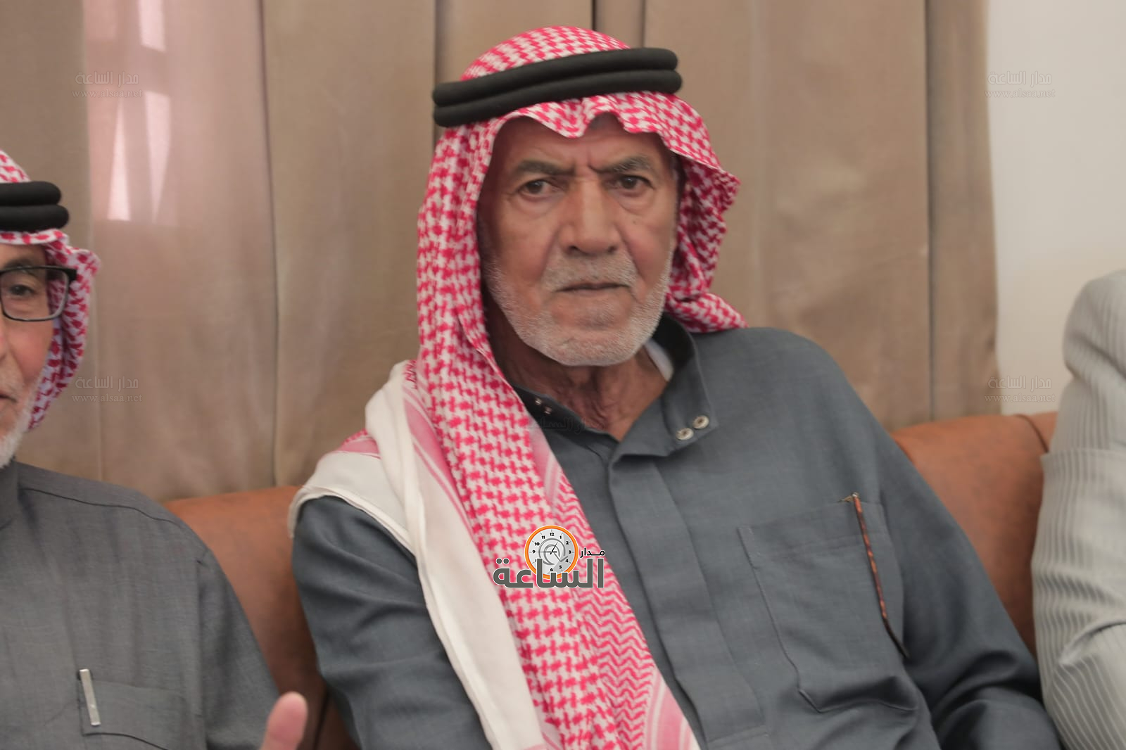 Madar Al-Saa Images 0.9174999123993864