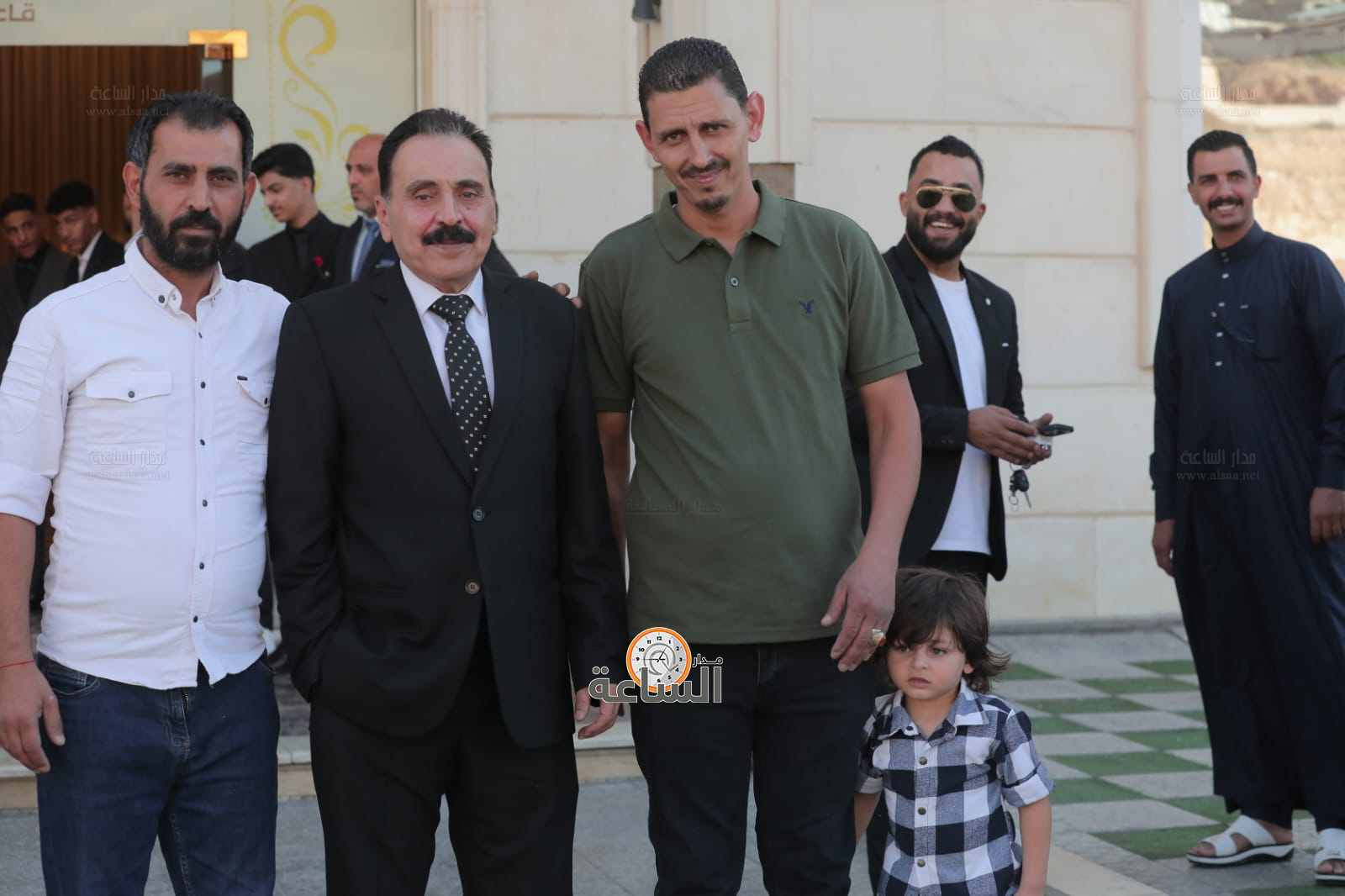 Madar Al-Saa Images 0.3290778660818233