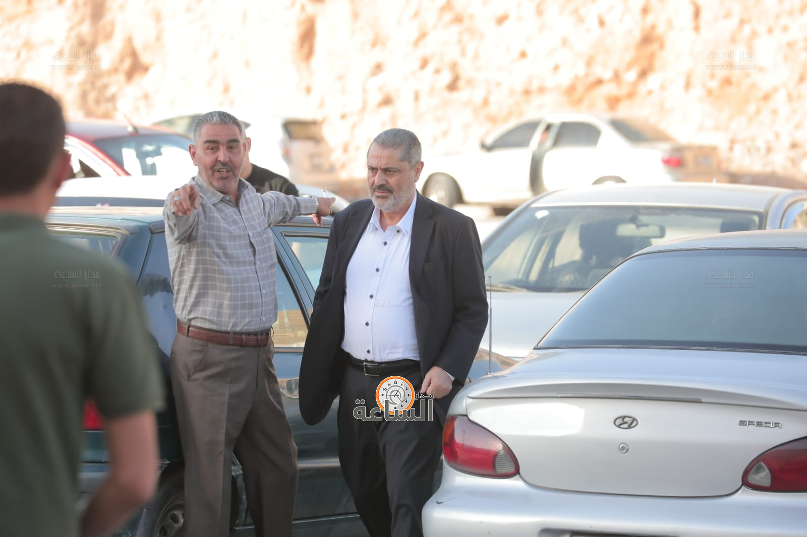 Madar Al-Saa Images 0.9983548528685069