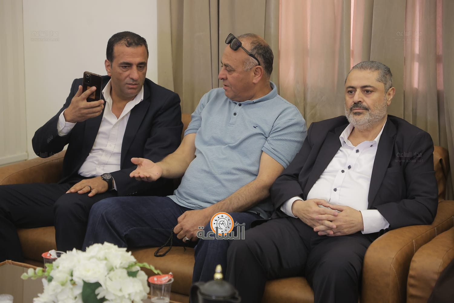 Madar Al-Saa Images 0.8366631259504757