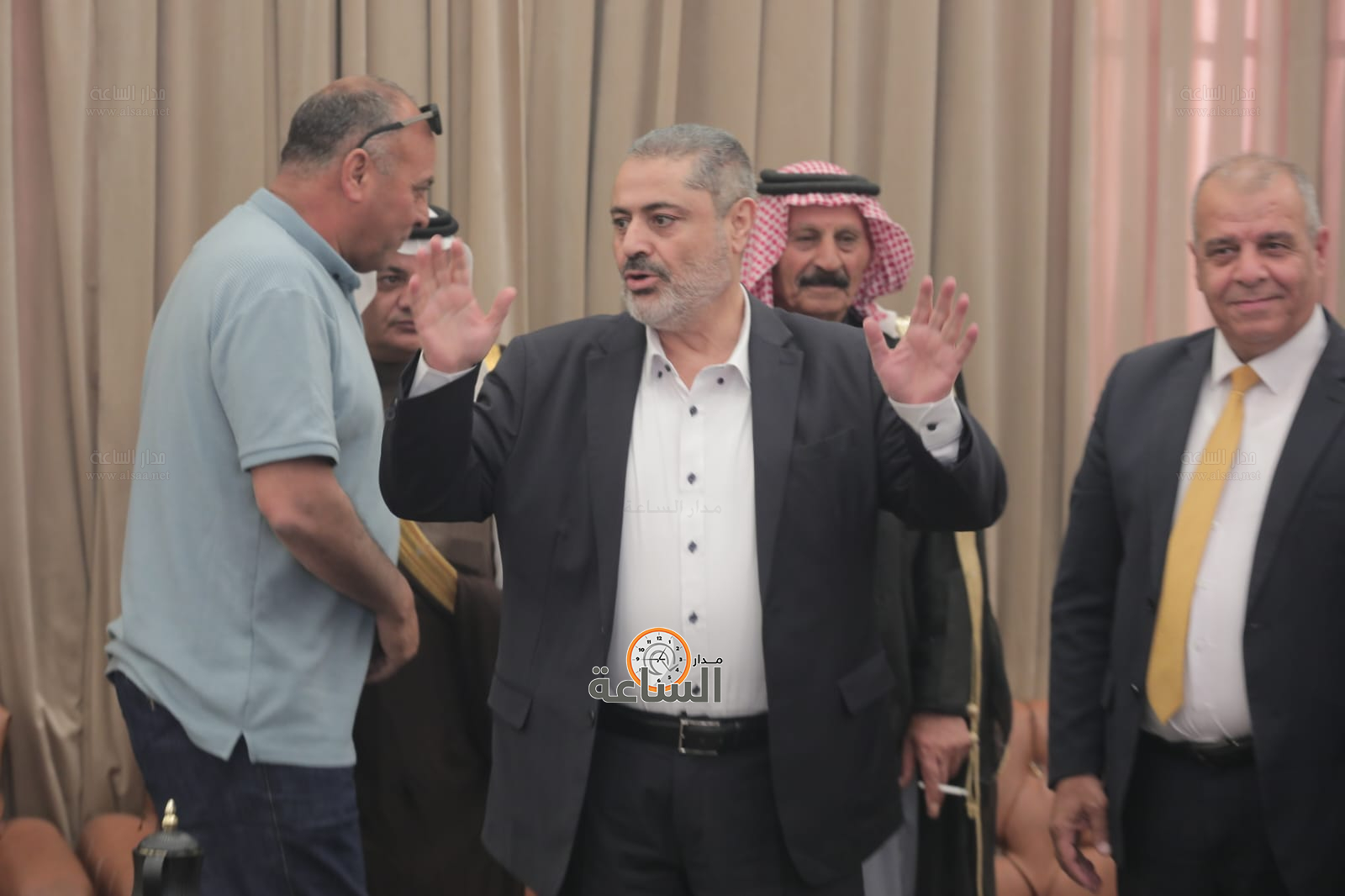 Madar Al-Saa Images 0.42581702854472014