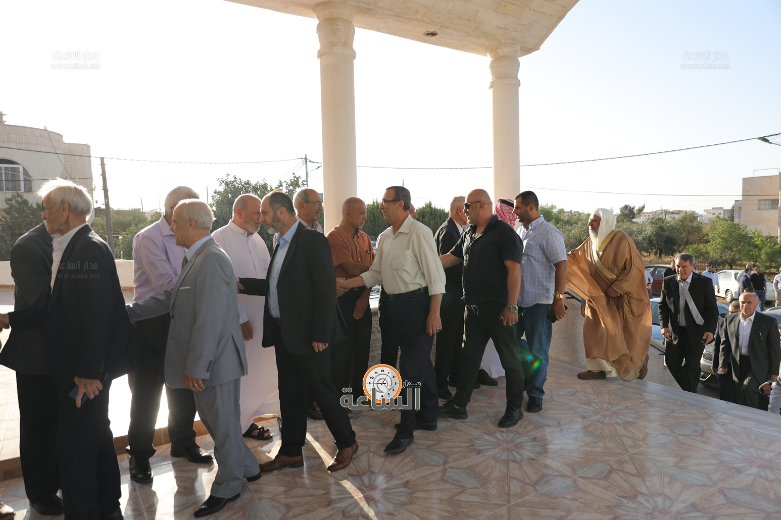 Madar Al-Saa Images 0.24918342358695422