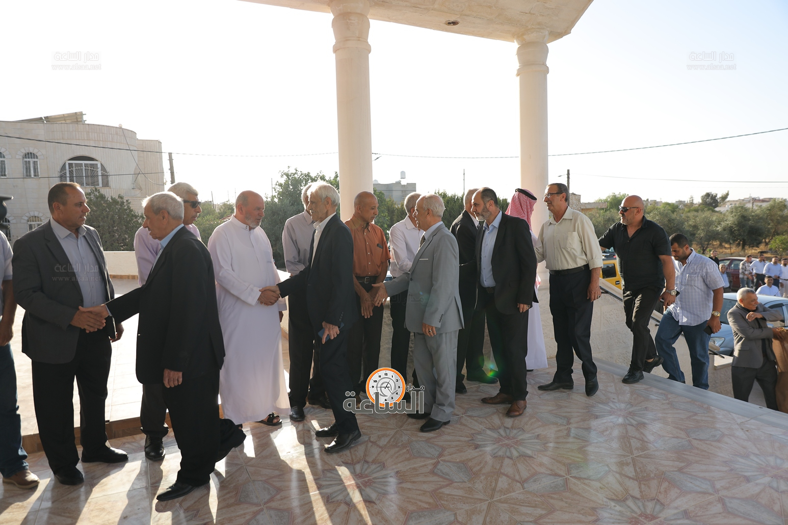 Madar Al-Saa Images 0.1924534890100864