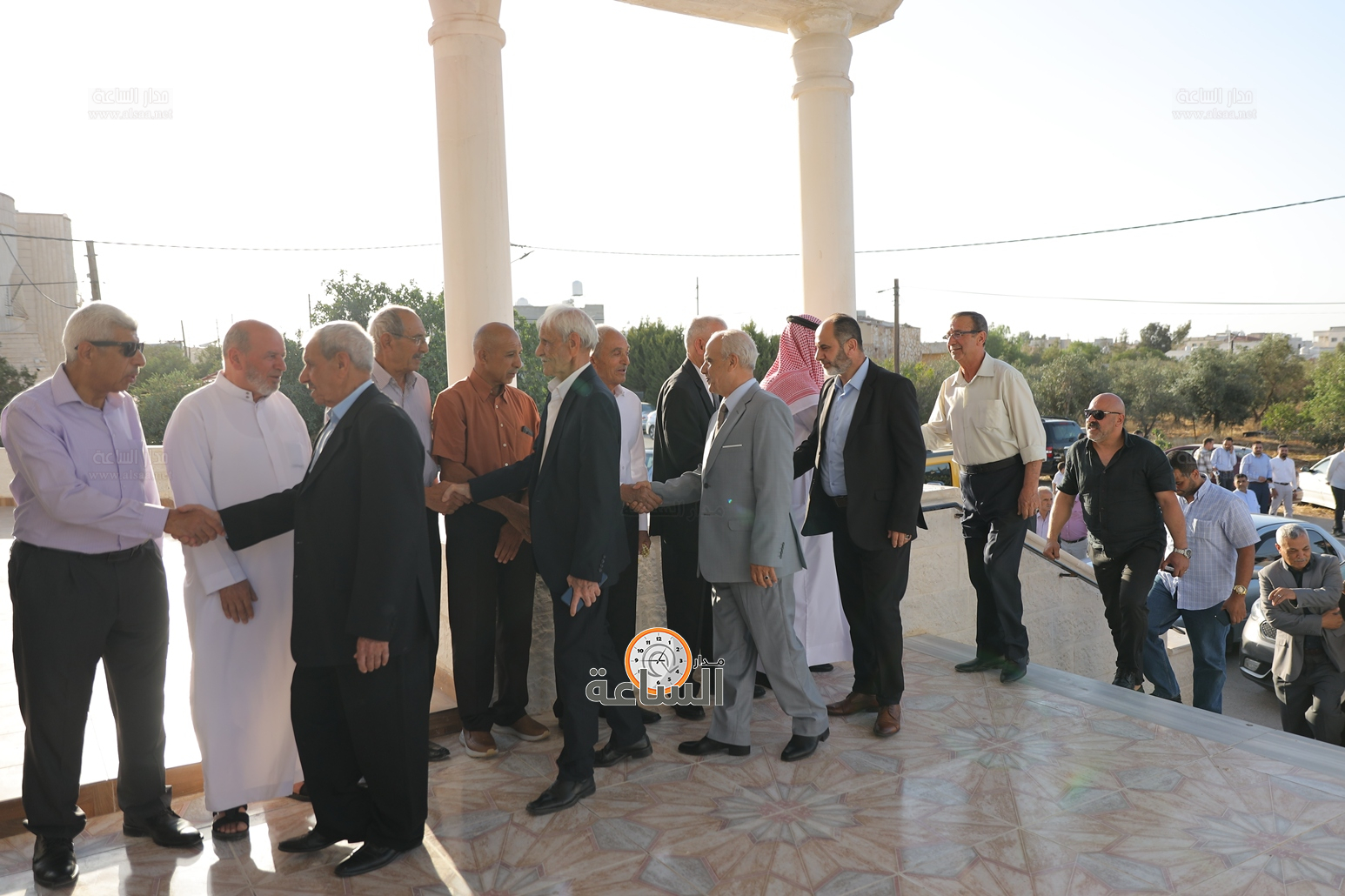 Madar Al-Saa Images 0.20847325690980945