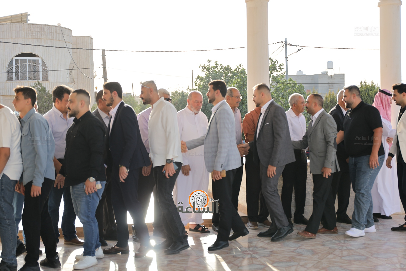 Madar Al-Saa Images 0.6693979506943496