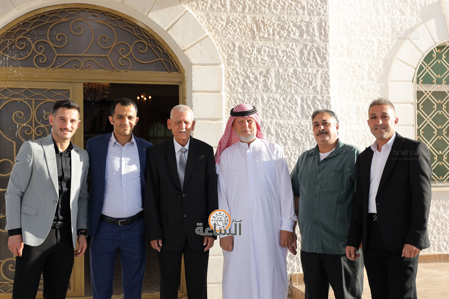 Madar Al-Saa Images 0.49179166358374937