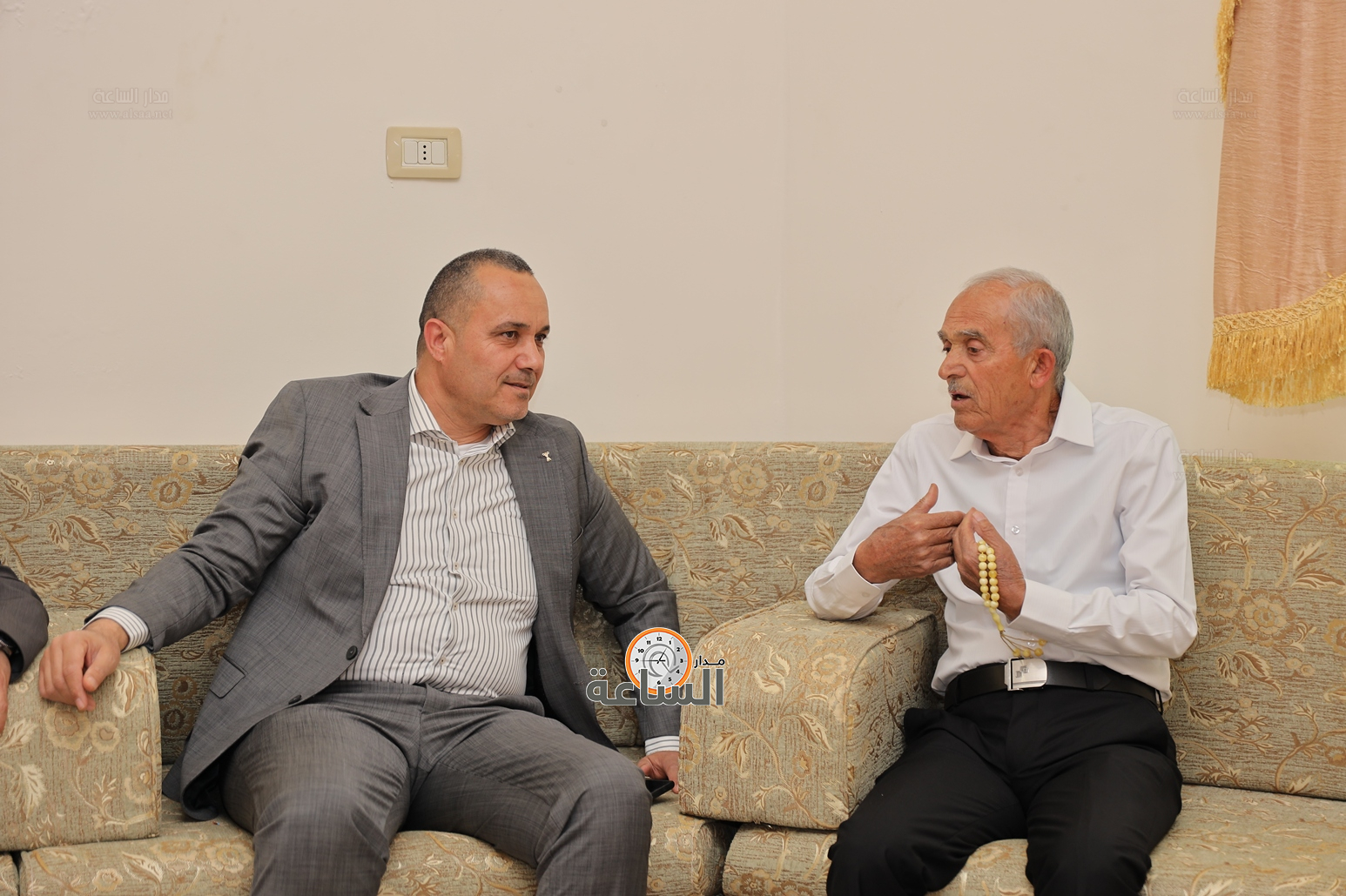 Madar Al-Saa Images 0.4732581846107562