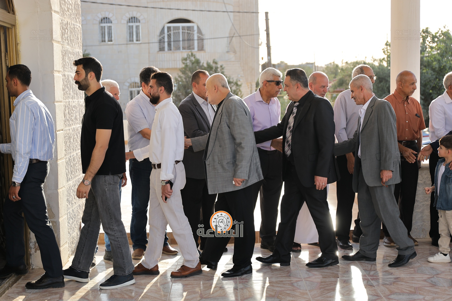 Madar Al-Saa Images 0.9848909401844151