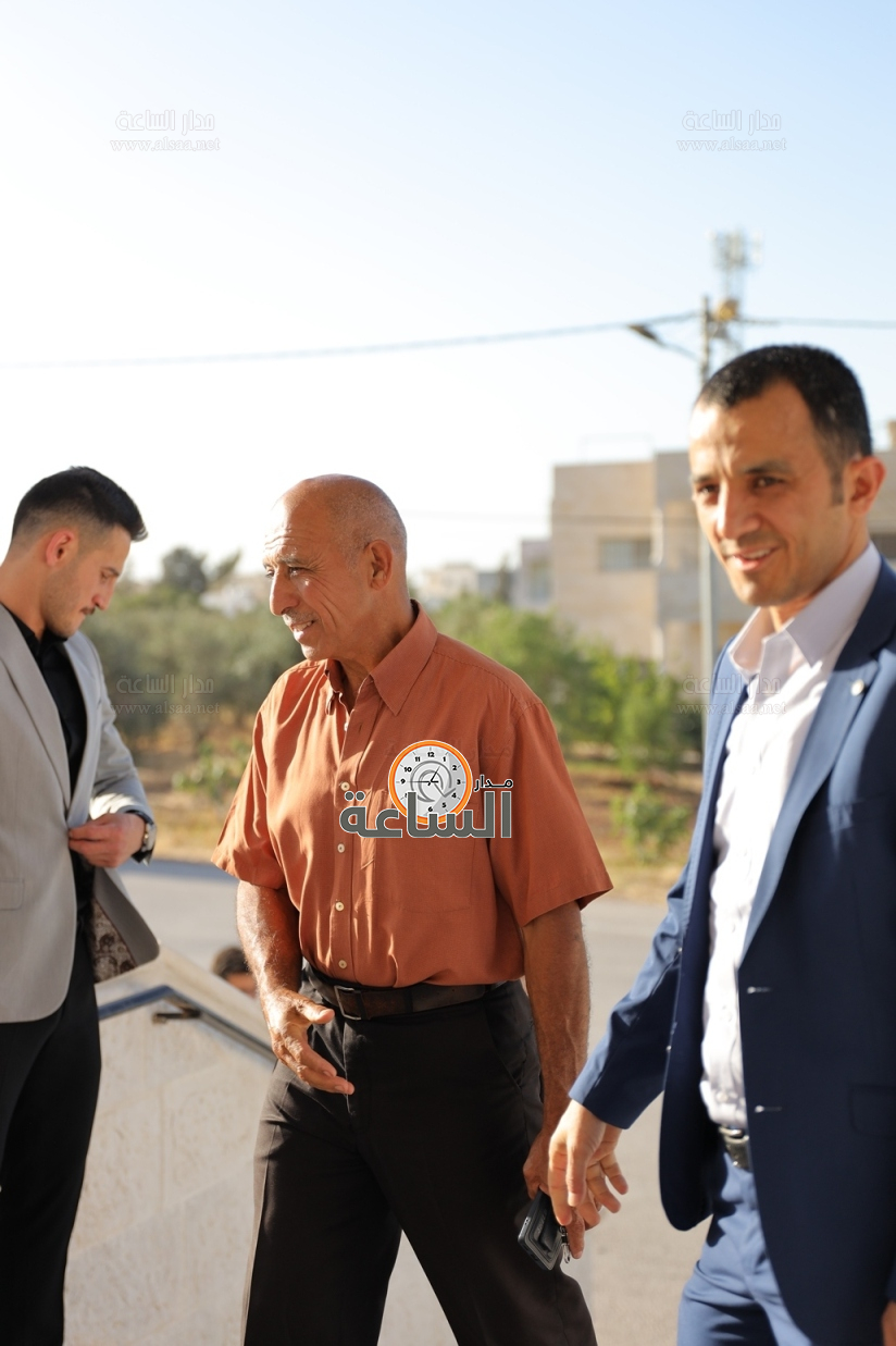 Madar Al-Saa Images 0.43651158197610385