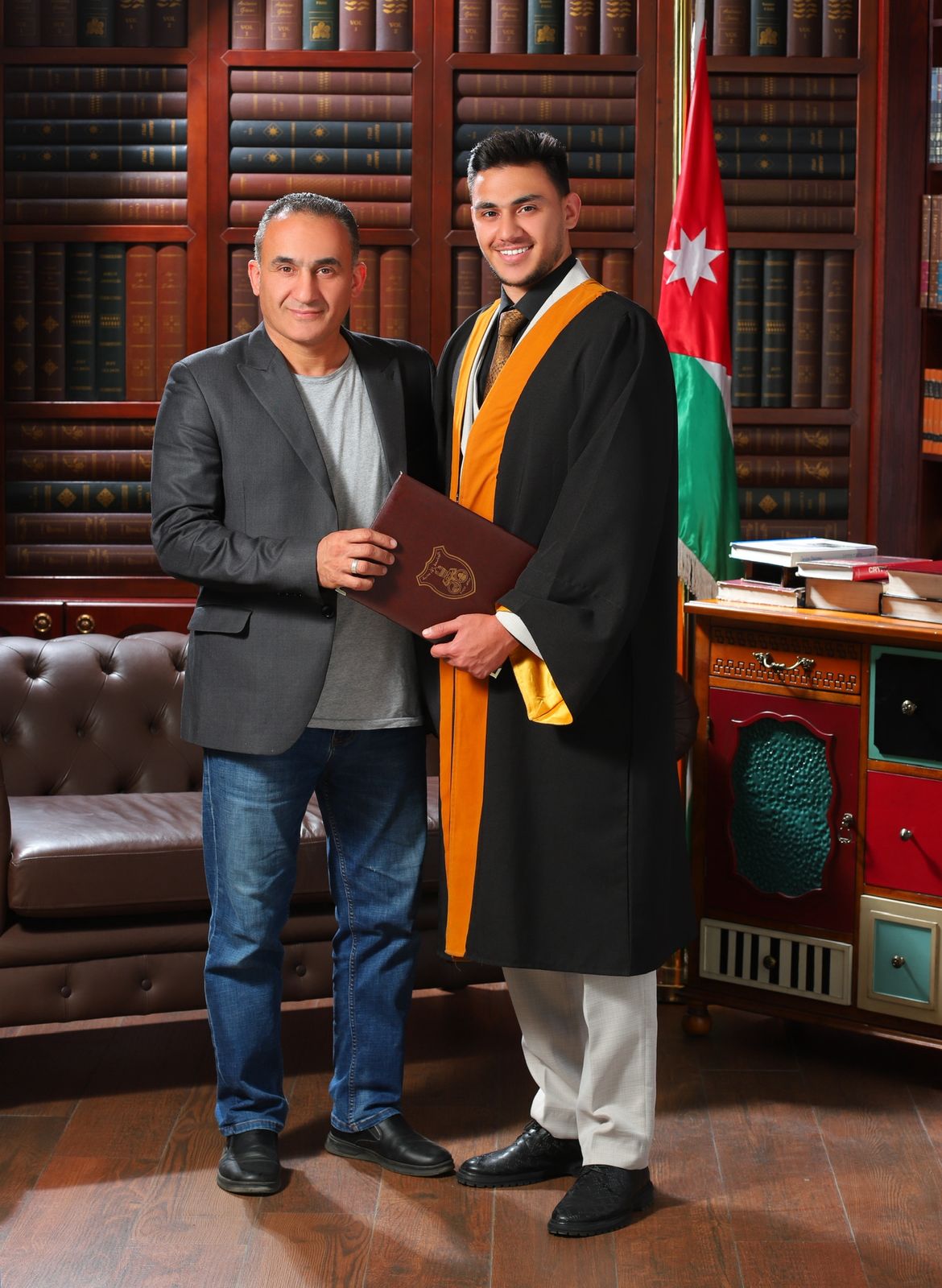 Madar Al-Saa Images 0.8689073422824662