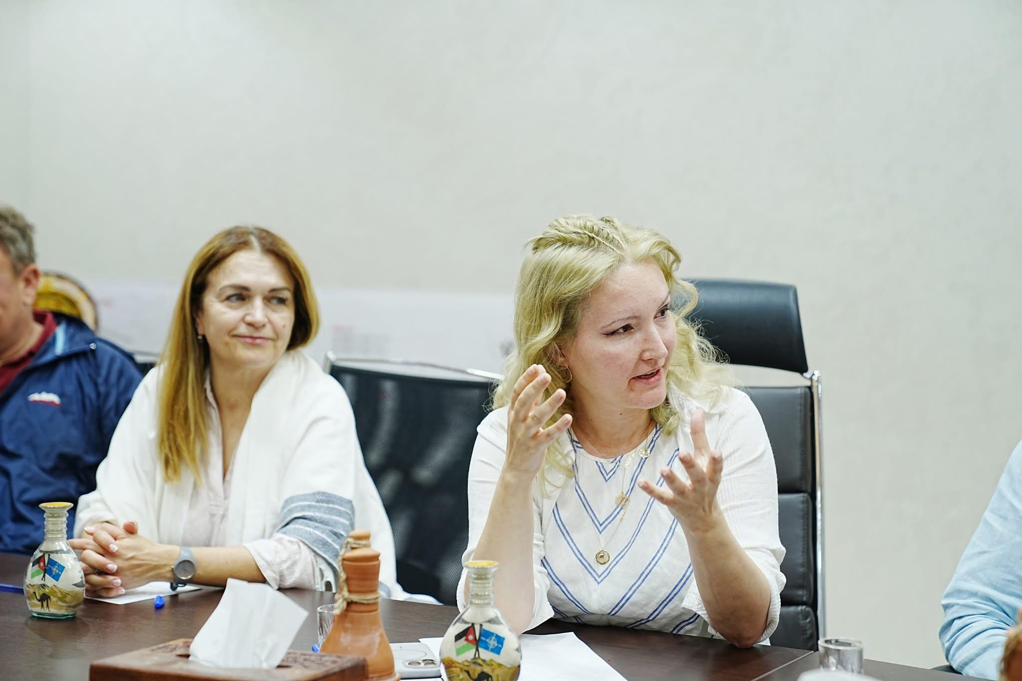 Madar Al-Saa Images 0.4674223954029958