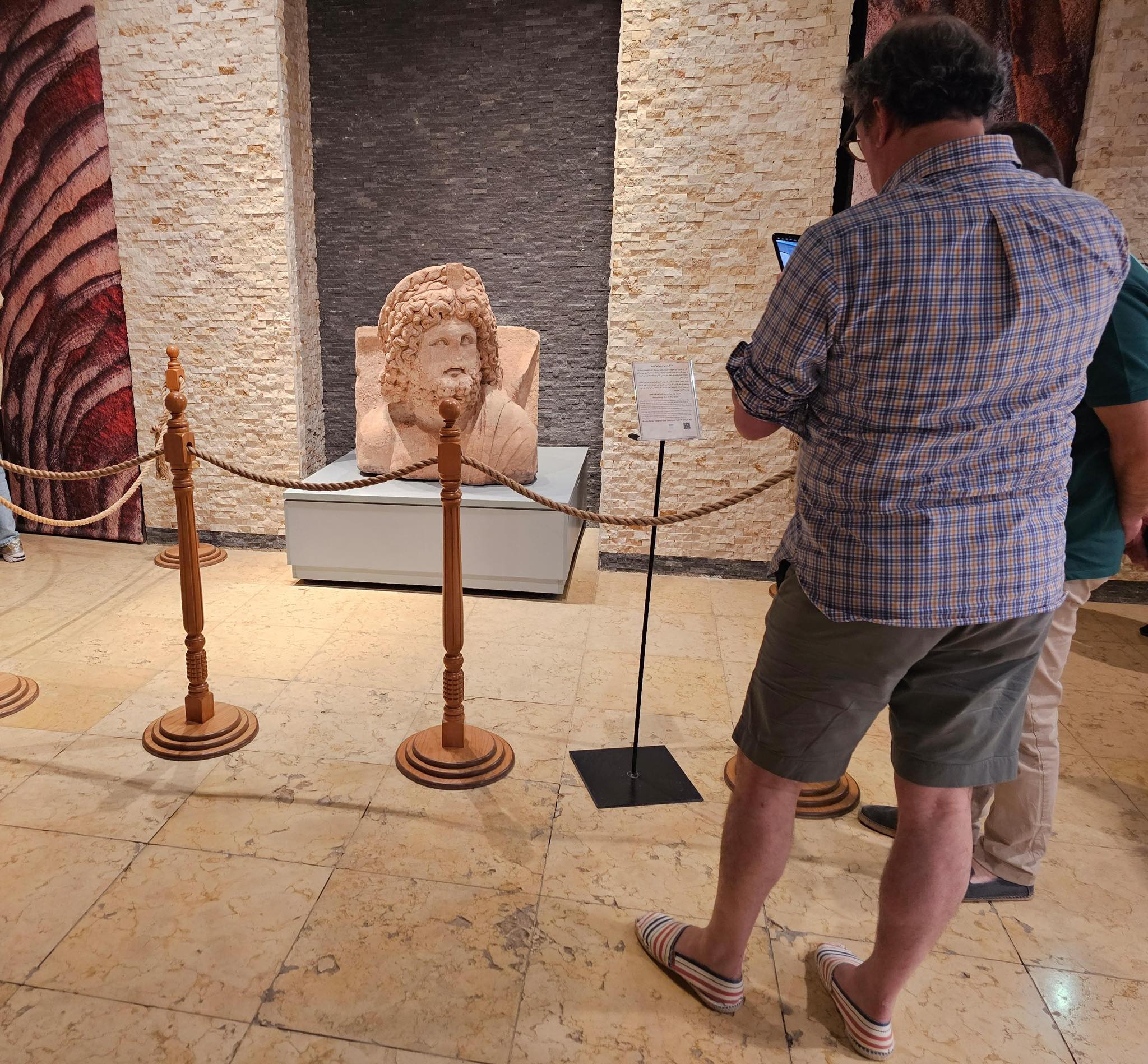 Madar Al-Saa Images 0.45982955053025965