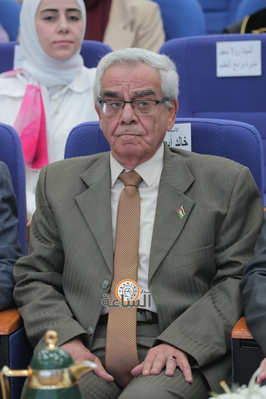 Madar Al-Saa Images 0.5775292215466772