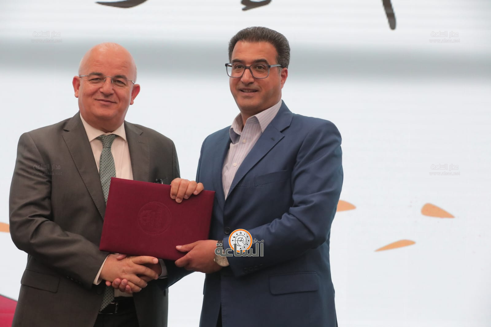 Madar Al-Saa Images 0.8493379212801344