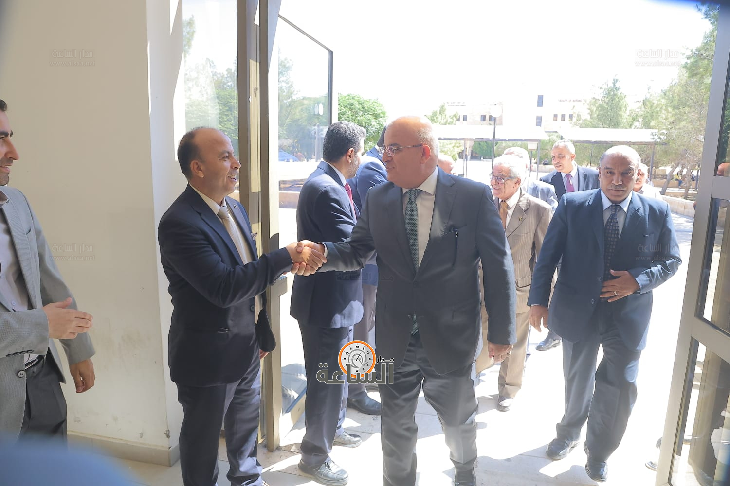 Madar Al-Saa Images 0.7839936739589143