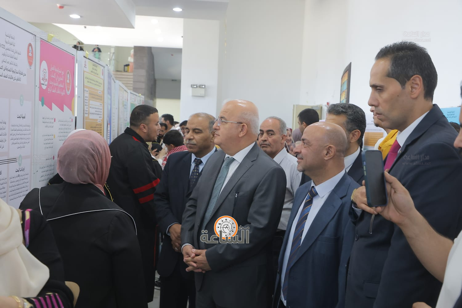 Madar Al-Saa Images 0.3215009667800517